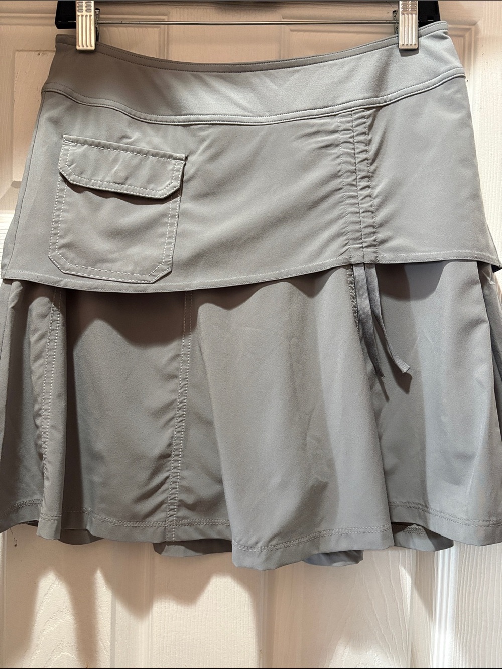 Athleta Women’s Active Skirt in Light Gray Size 4T (Tall)